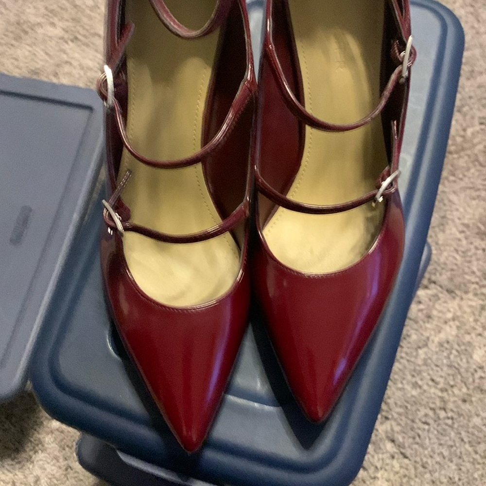 Burgundy patent leather shoes. Brand new.